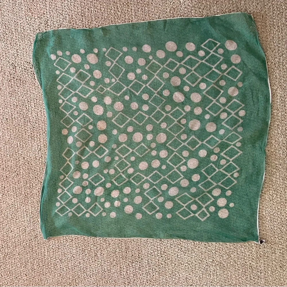 VTG Burmel Chiffon Square Scarf Dot Square Soft Mint Green And White 27in - Picture 2 of 5